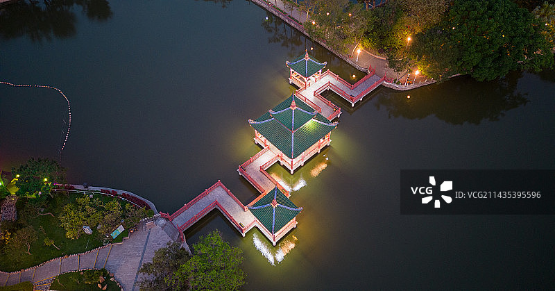 九曲桥图片素材