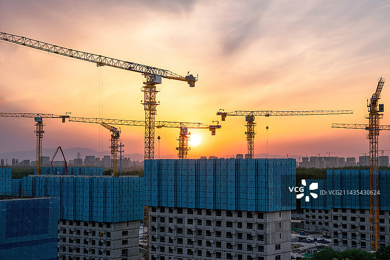 建设中的商品楼房工地图片素材