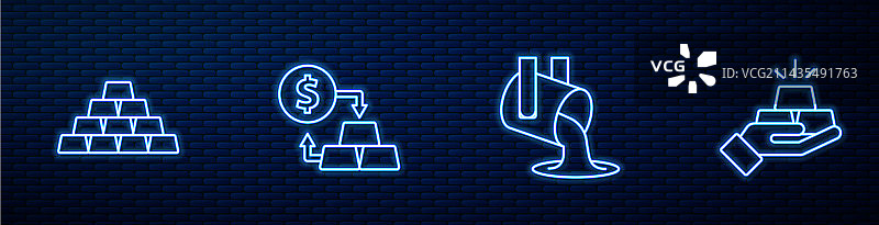 倾倒熔金和金条图片素材