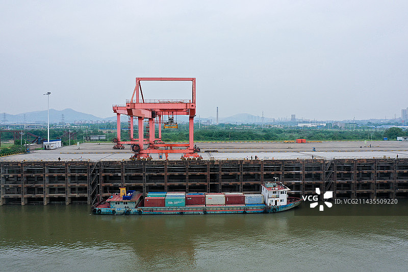 港口集装箱货运图片素材