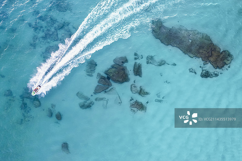 碧海快船图片素材