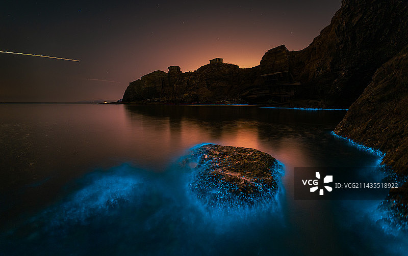 神秘荧光海图片素材