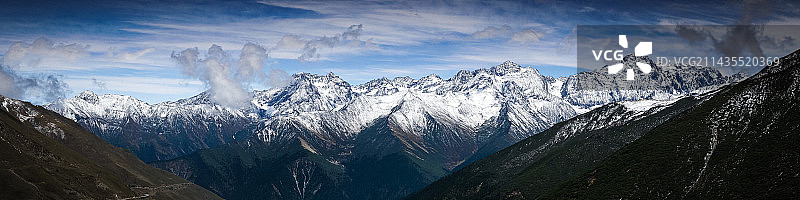 巴郎山风光图片素材
