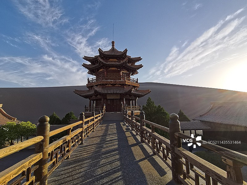 甘肃酒泉鸣沙山图片素材
