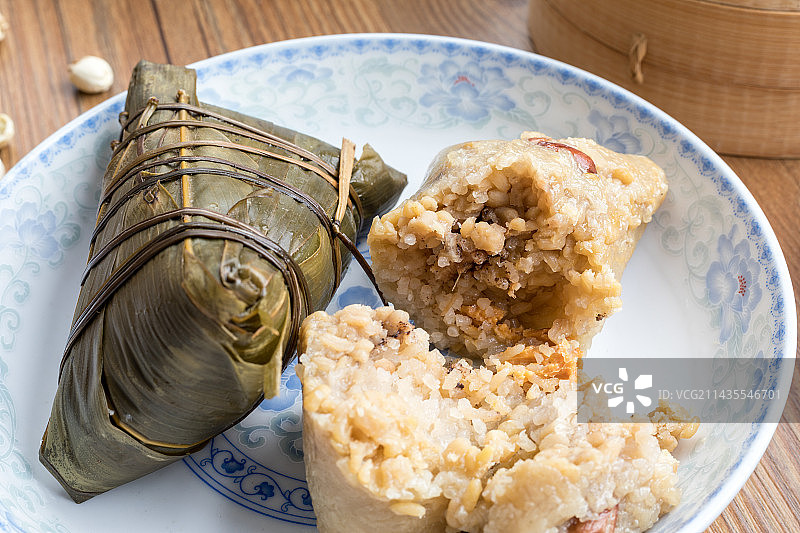 端午节美食咸肉粽子图片素材