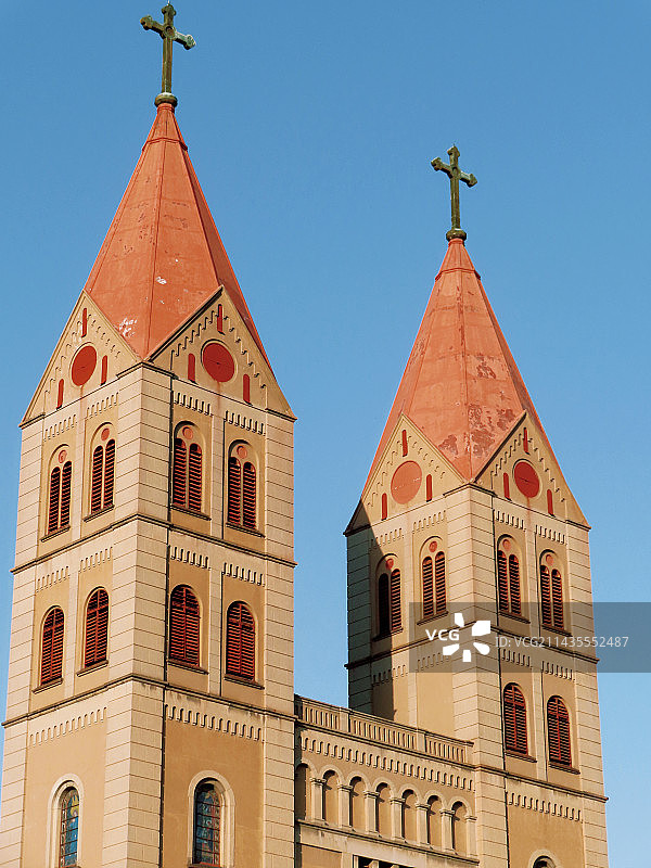 青岛-圣弥厄尔大教堂图片素材