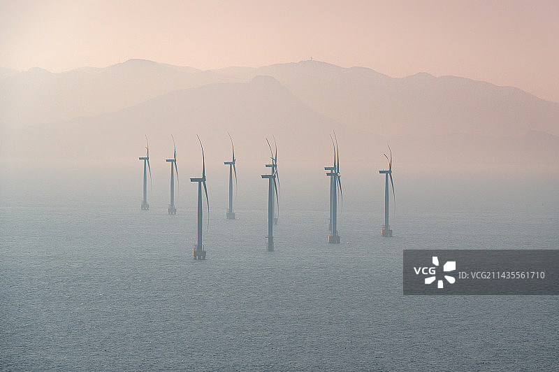 福州，平潭岛，海上风电场，风机图片素材