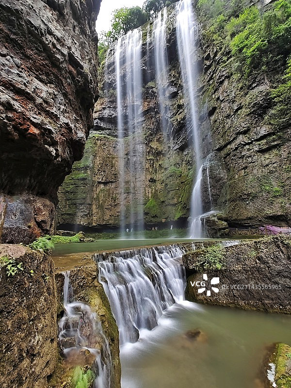 三峡大瀑布图片素材