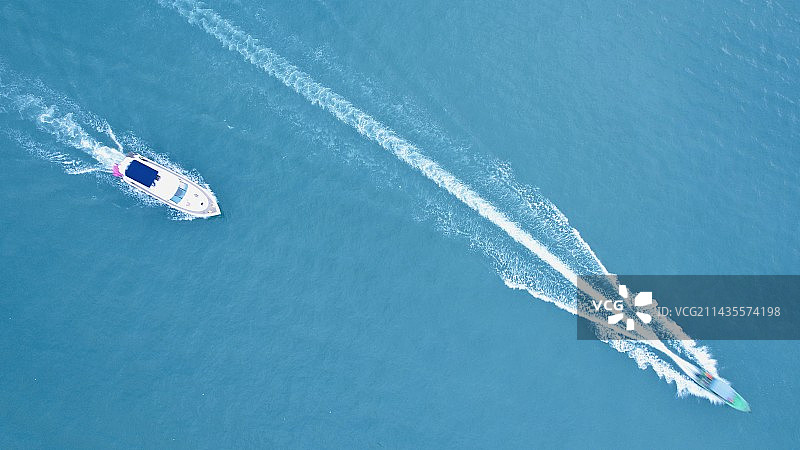 湛蓝大海图片素材