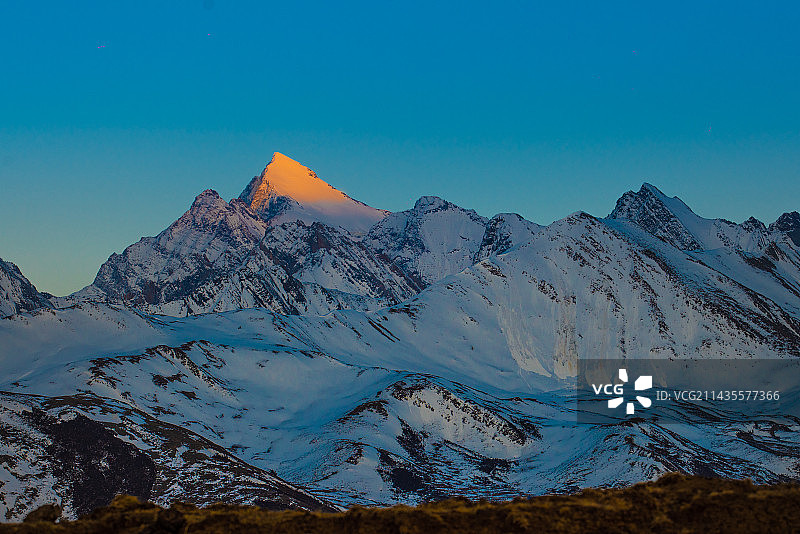 雪宝顶主峰图片素材