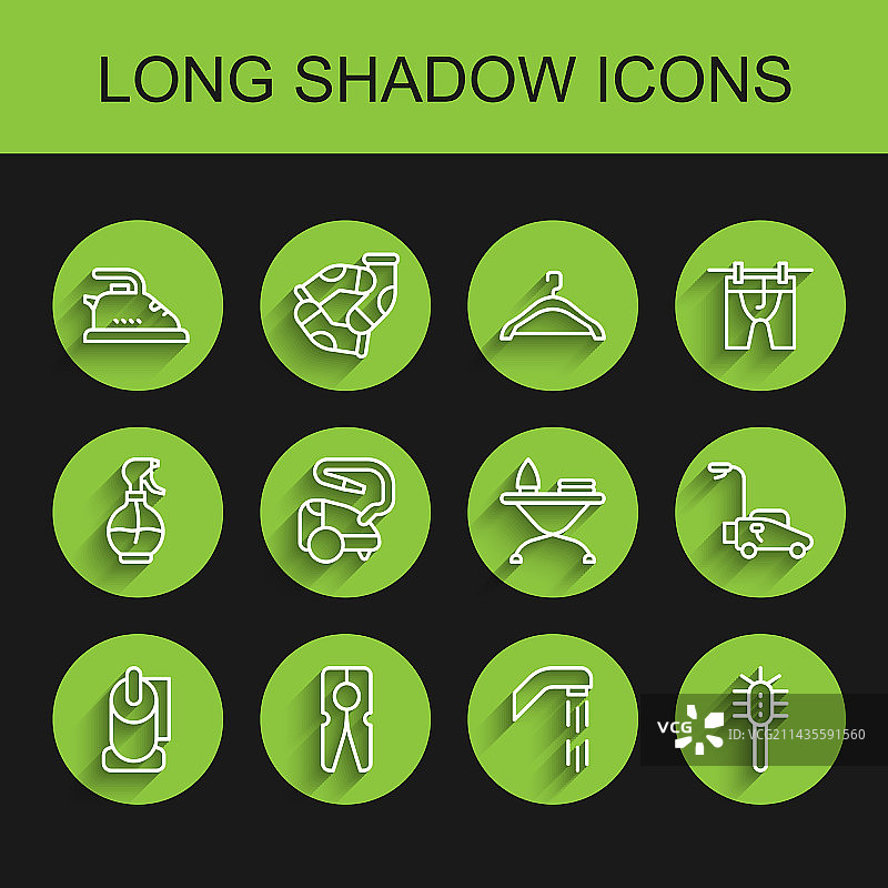 卷纸、衣夹和电熨斗图片素材