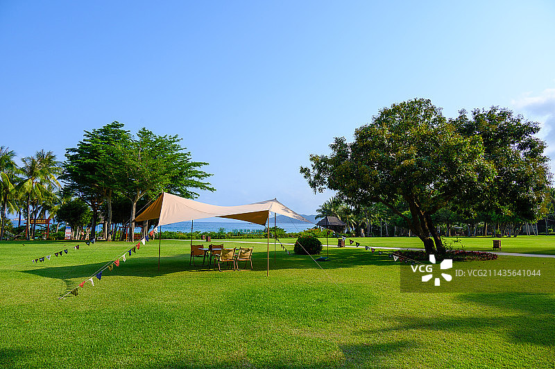 中国海南省三亚市亚龙湾红树林度假酒店园林景观图片素材