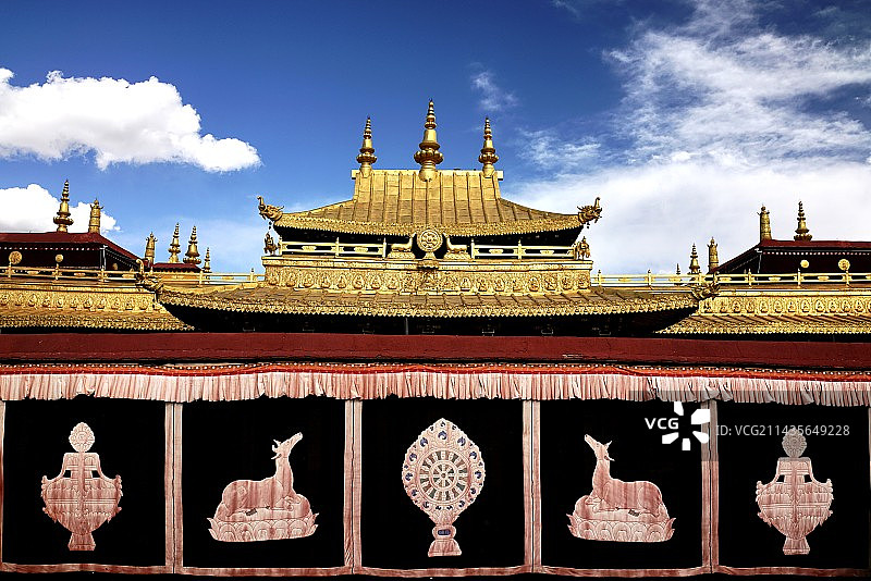 拉萨 大昭寺 和 八廓街图片素材