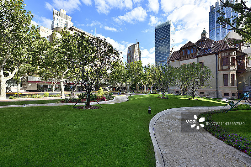 上海音乐学院建筑与绿地图片素材