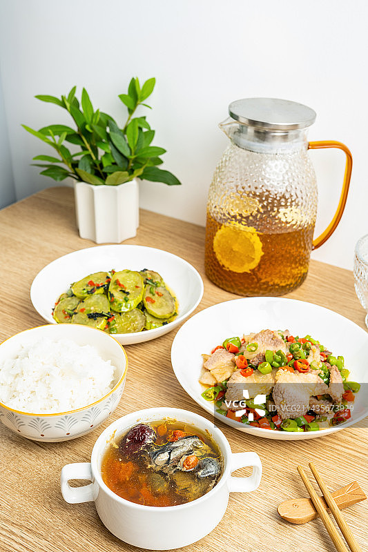 中式一人食配餐美食图片素材