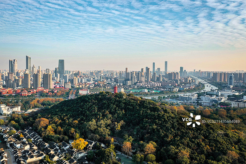 运河两岸图片素材