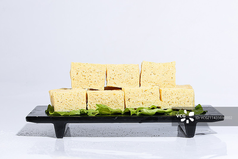 白底上的冻豆腐图片素材