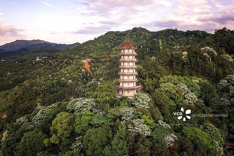 福建建瓯，日暮善见塔图片素材