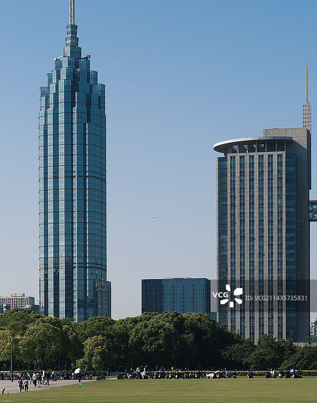 常州传媒大厦和市政府大楼图片素材