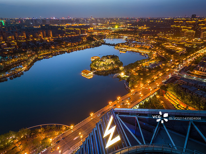 曲江池夜景灯光图片素材