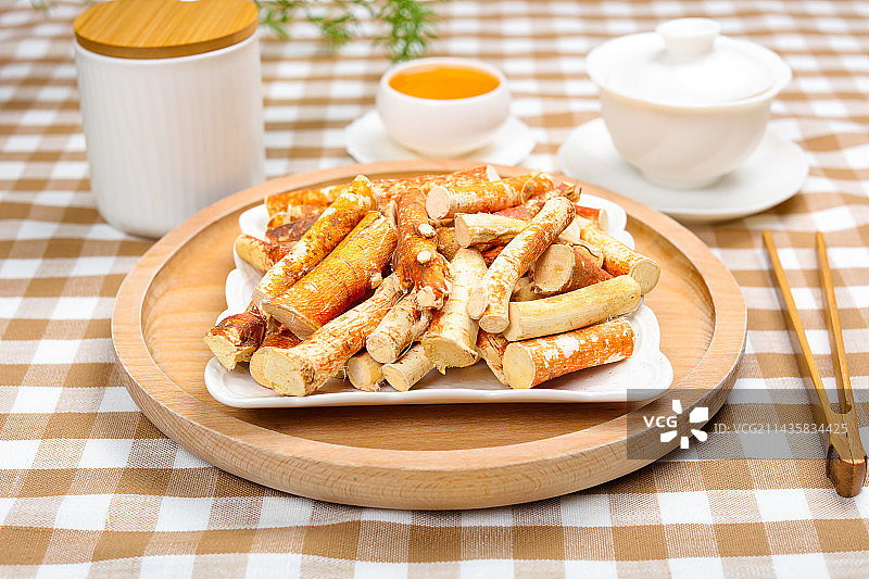 滋补中药材汤料五指毛桃图片素材