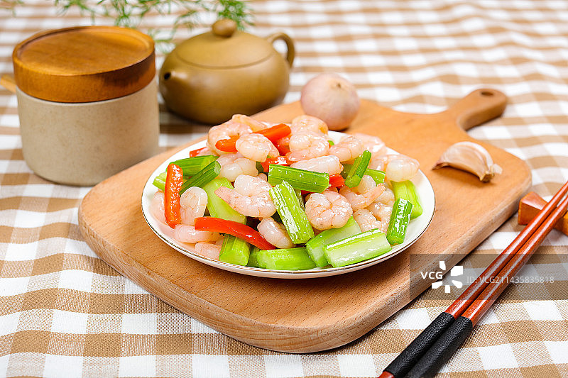 营养美味家常菜西芹烩虾仁图片素材