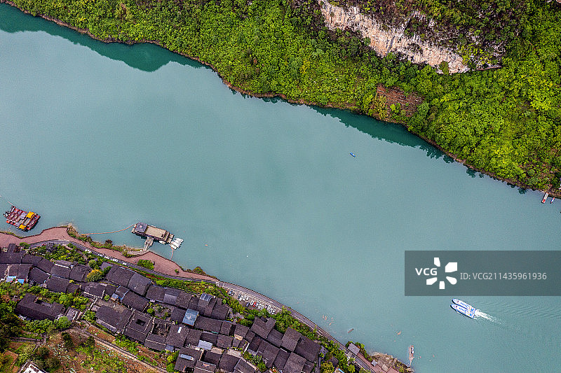 乌江百里画廊之龚滩古镇图片素材