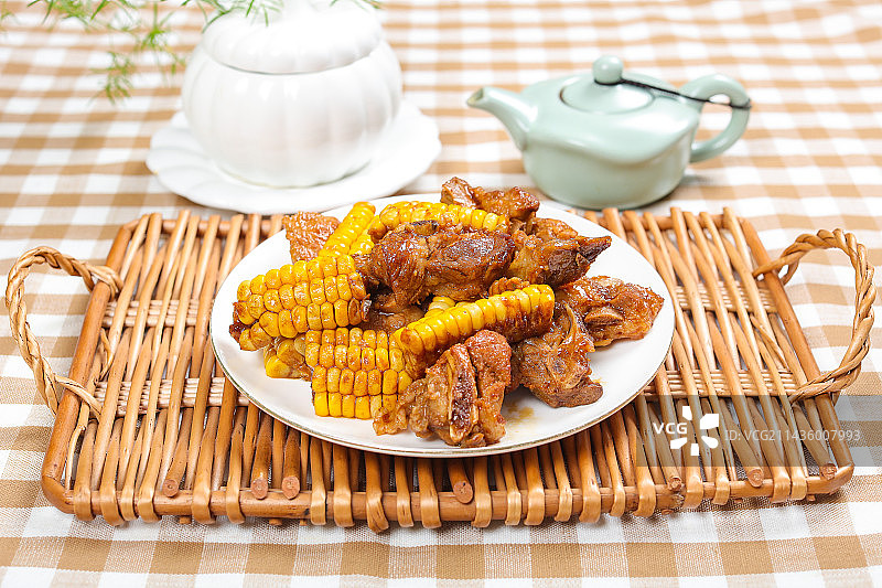 营养美味特色菜红烧玉米排骨图片素材