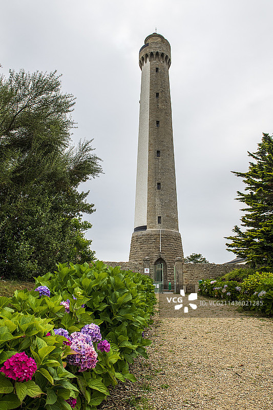 法国布列塔尼科尔森角特雷济恩灯塔图片素材