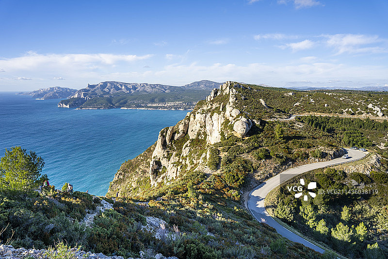 法国布什-杜-罗讷省卡西斯海湾入口处的山脊路线和景观图片素材