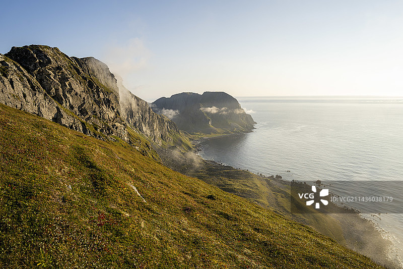 挪威罗弗敦群岛南部的韦岛风光图片素材