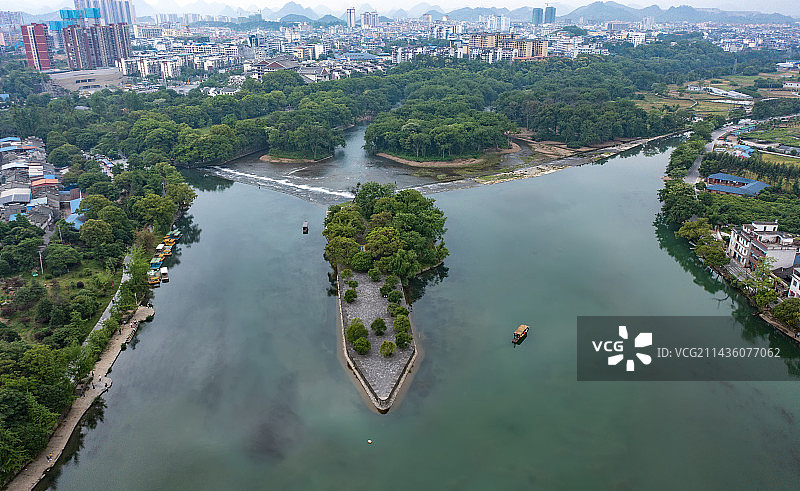 航拍广西桂林兴安县城与灵渠图片素材