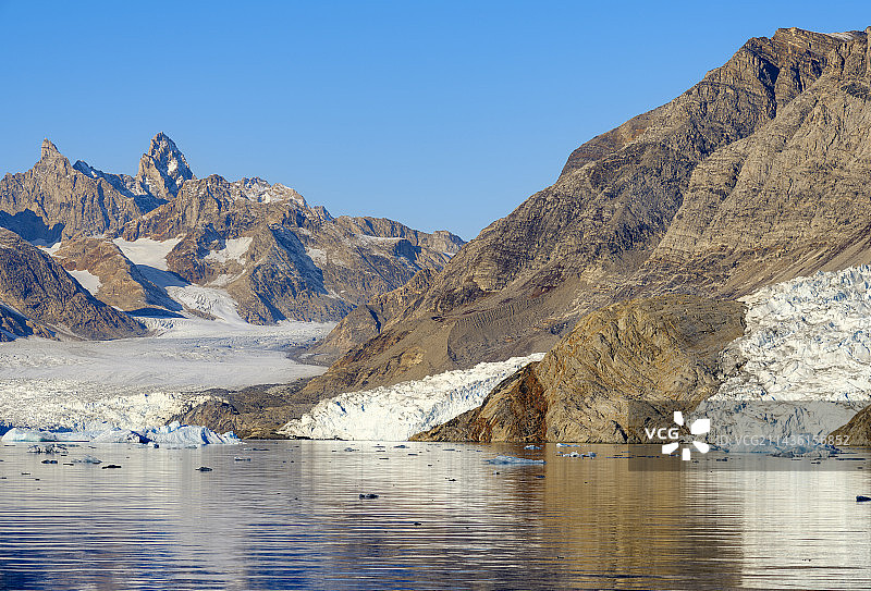 格陵兰岛东北部塞尔米利加克峡湾的卡拉勒冰川，北美洲图片素材