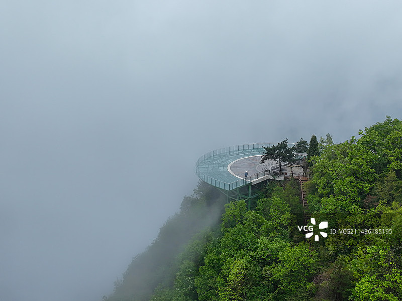 塔云山玻璃观景平台图片素材