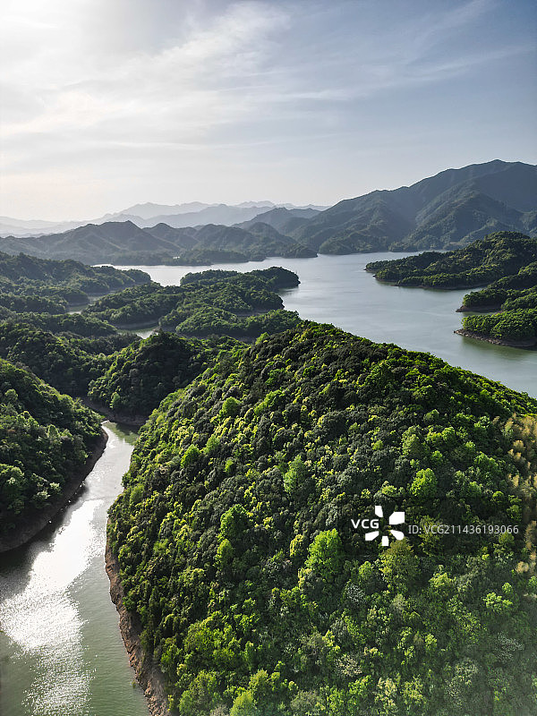 无人机航拍安徽宁国青龙湾自然风光图片素材