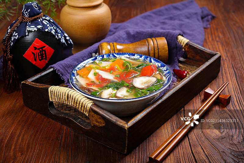 营养美味家常汤菜美食山药香菇汤图片素材