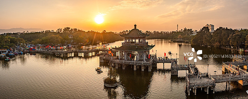 中国广东省揭阳市榕城区榕江西湖公园图片素材