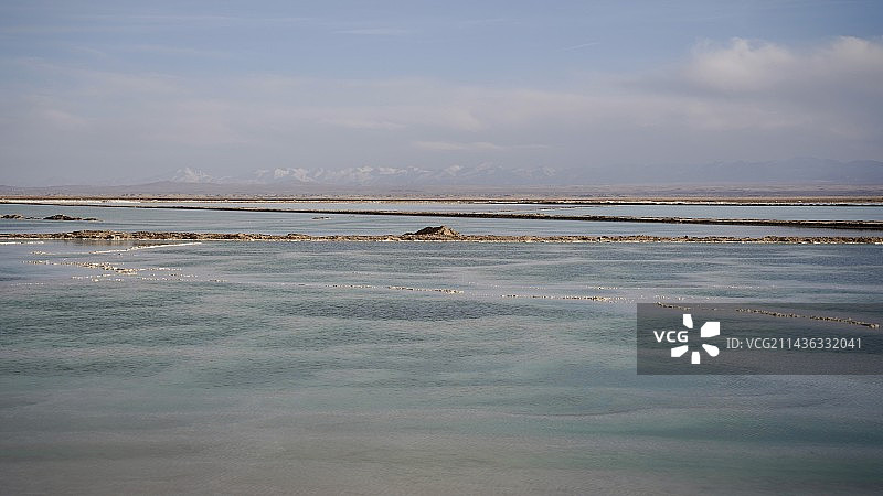 茫崖翡翠湖图片素材