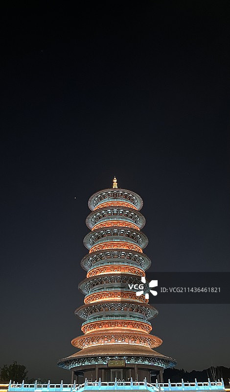 夜幕下的婺女洲，抱玉塔图片素材