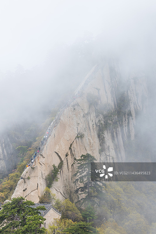 中国陕西省渭南市西岳华山风景区图片素材
