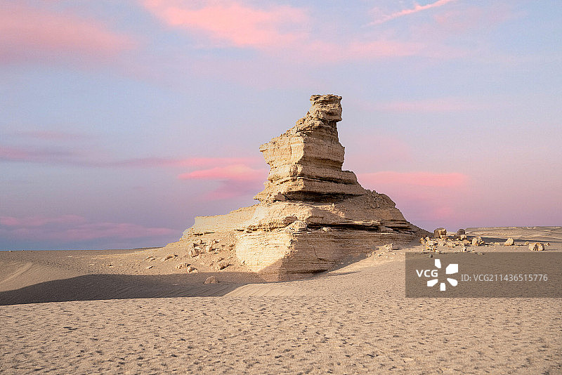 甘肃敦煌嘉峪关阳关玉门关历史图片素材