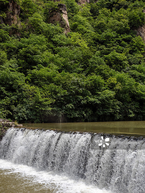 河南省洛阳市新安县青要山风景区 峡谷 溪流图片素材