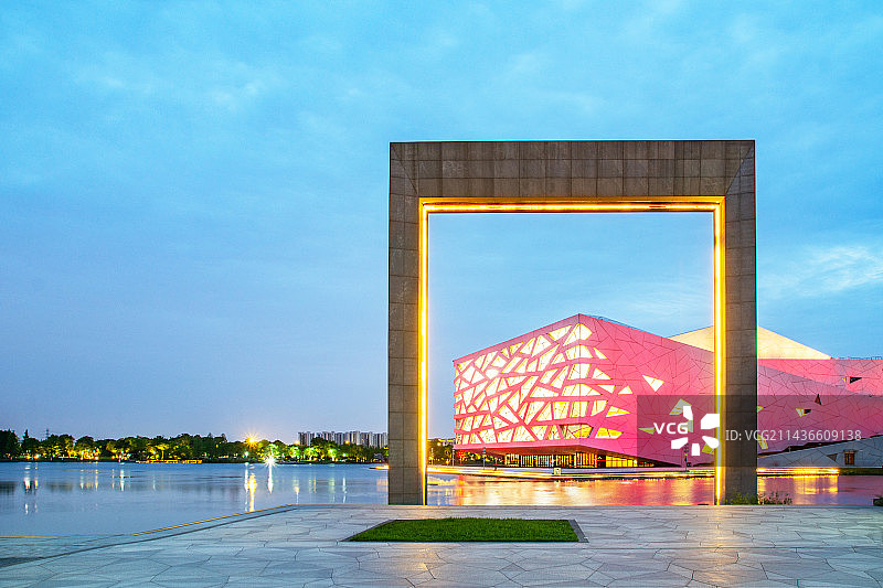 临平 杭州临平区夜景 临平大剧院夜景 东湖公园 临平新城 艺尚小镇图片素材