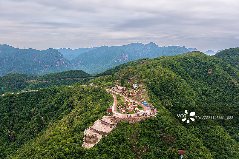 河南省洛阳市新安县青要山风景区 峡谷 溪流图片素材