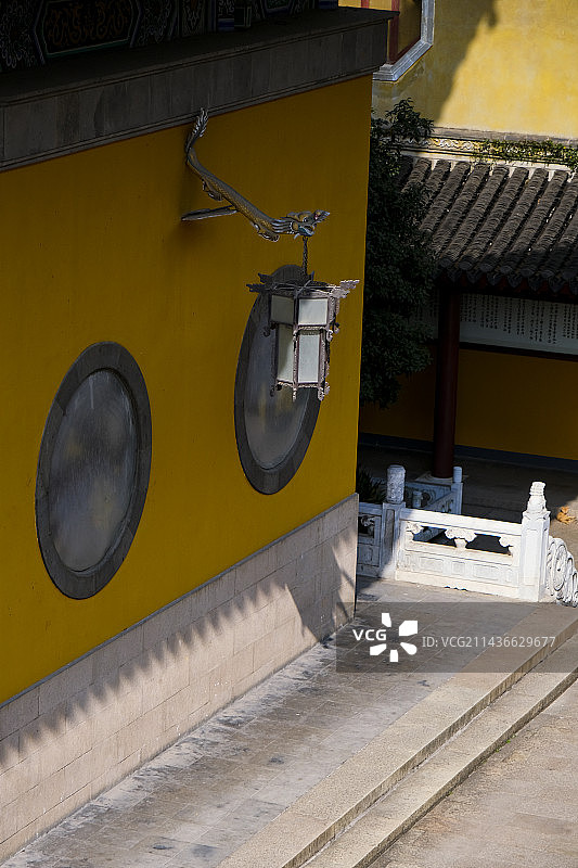 江苏省镇江市金山风景区晴天美丽风景图片素材