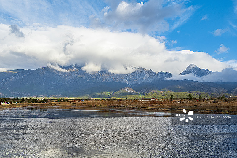 云南丽江东巴谷玉龙雪山自然风光图片素材