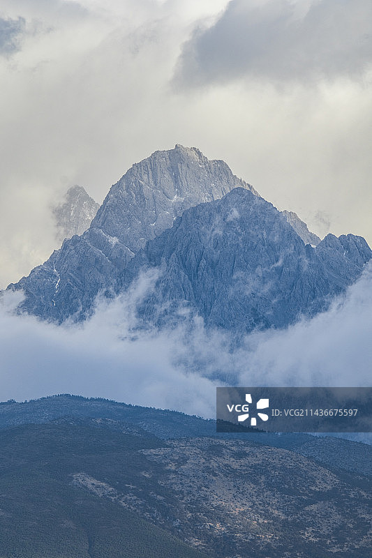 云南丽江东巴谷玉龙雪山自然风光图片素材