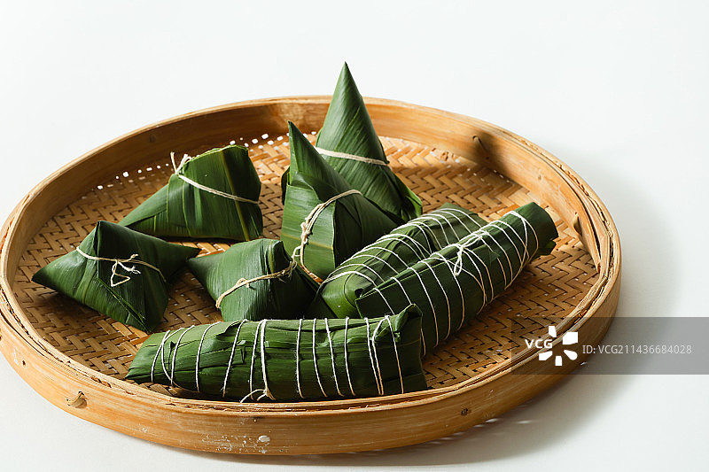端午节粽子白底图影棚拍摄图片素材