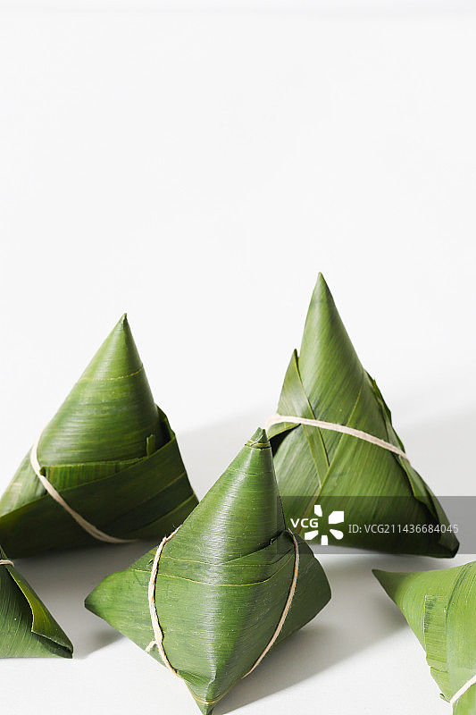 端午节粽子白底图影棚拍摄图片素材