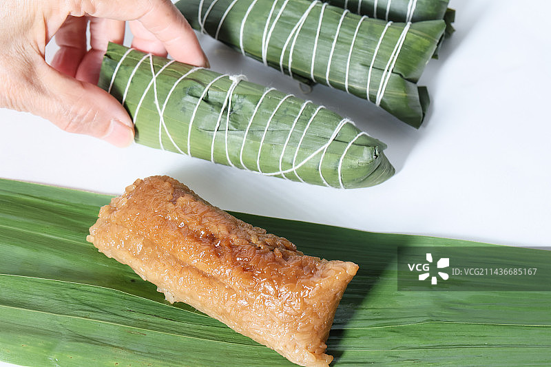 枕头粽肉粽白米粽和赤豆粽子组图图片素材